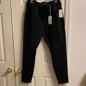 Style & Co. Black Women's Skinny Jeans